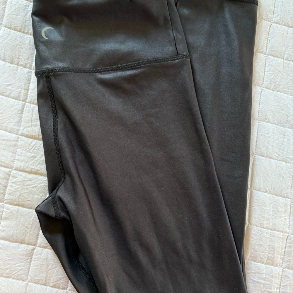 Zyia Black Metallic leggings - Size 4
